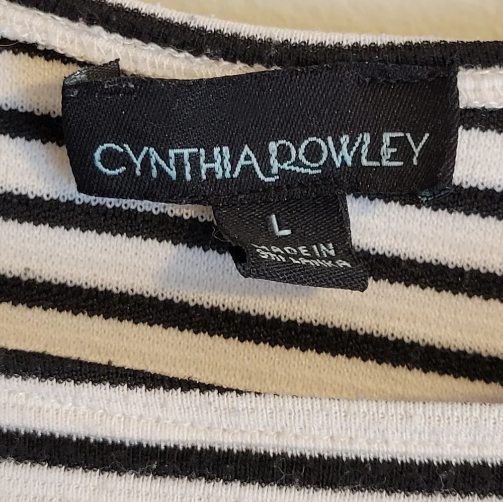 Cynthia Rowley Striped Black + White Crop Top, Large - Picture 4 of 11